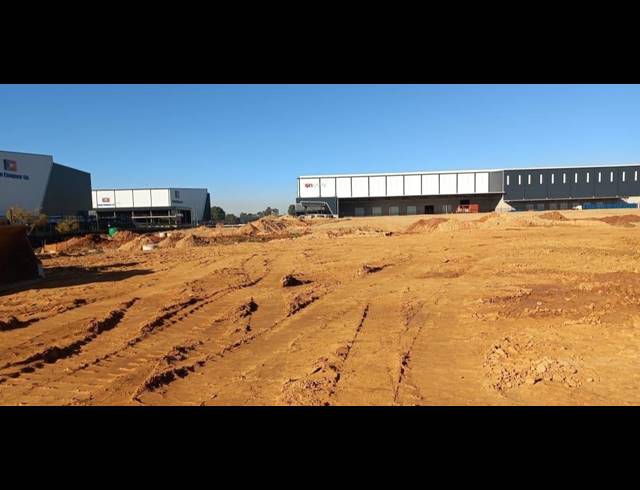 8,500M² WAREHOUSE TO LET IN JET PARK